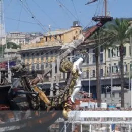 La polena del galeone dell`Acquario di Genova